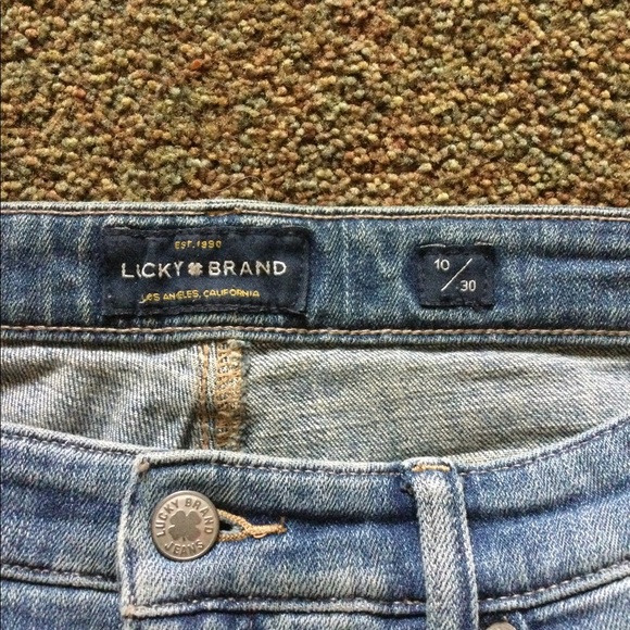 Lucky brand white washed distressed jeans - Picture 3 of 3